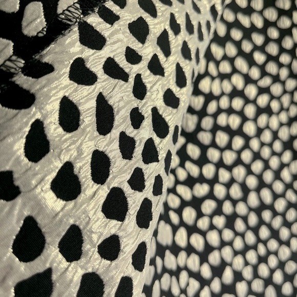 NWT. J. Crew Black with Gold Metallic Jacquard Satin Lined Skirt - Picture 5 of 14